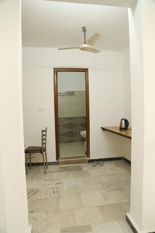 Shanti Residency 新德里 外观 照片