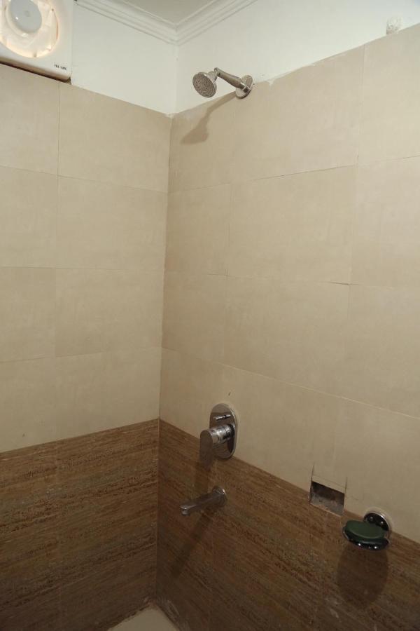 Shanti Residency 新德里 外观 照片